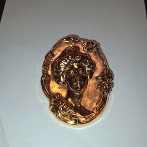 Vintage cameo brooch